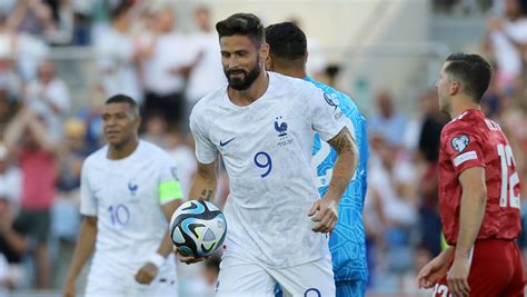Giroud and Kane extend national scoring records as France and England win Euro qualifiers